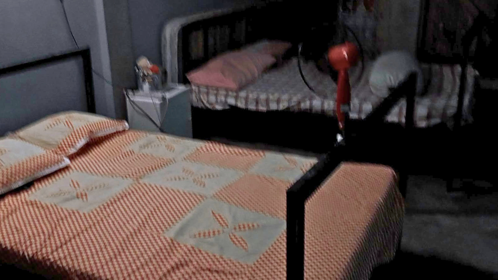 Full furnished Rooms